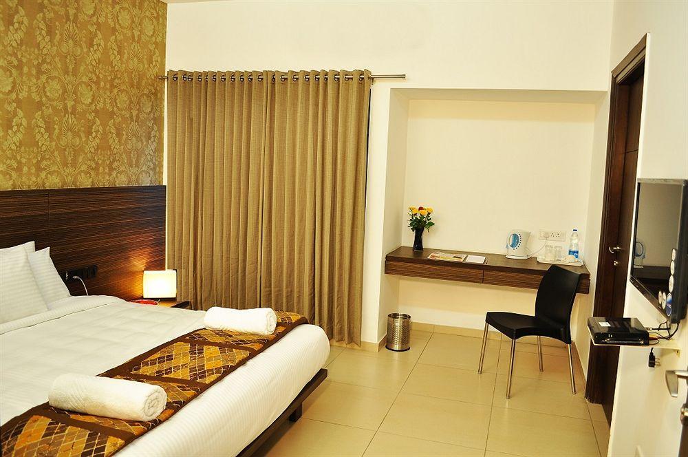 The Palazzo Hotel Hyderabad Luaran gambar